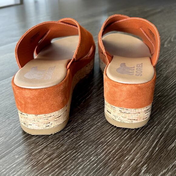 NWOB Sorel Women's Cameron Flatform Mule Sandals Desert Sun US 7 - Picture 7 of 16